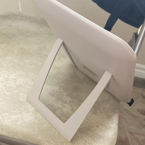 STYLPRO GLOW AND GO MIRROR 10x magnification - Picture 6 of 7